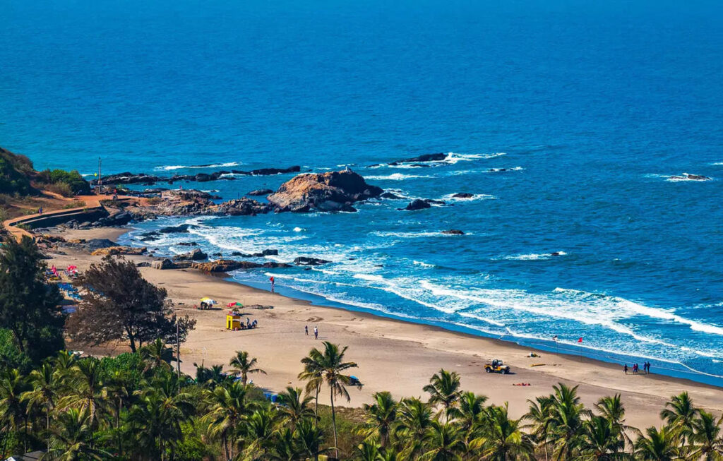 Beach Booze Karnataka To Go Goa Way To Lure Tourists To Its Coastal Cities.jpg
