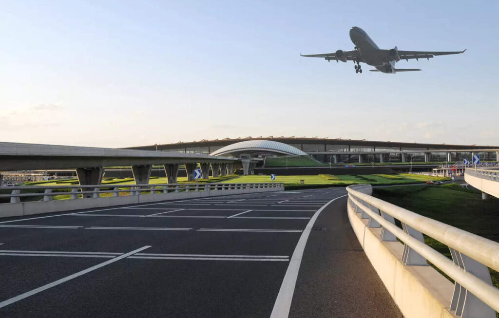 Adani Airport Holdings Likely To List In Next 2 3 Years Report.jpg