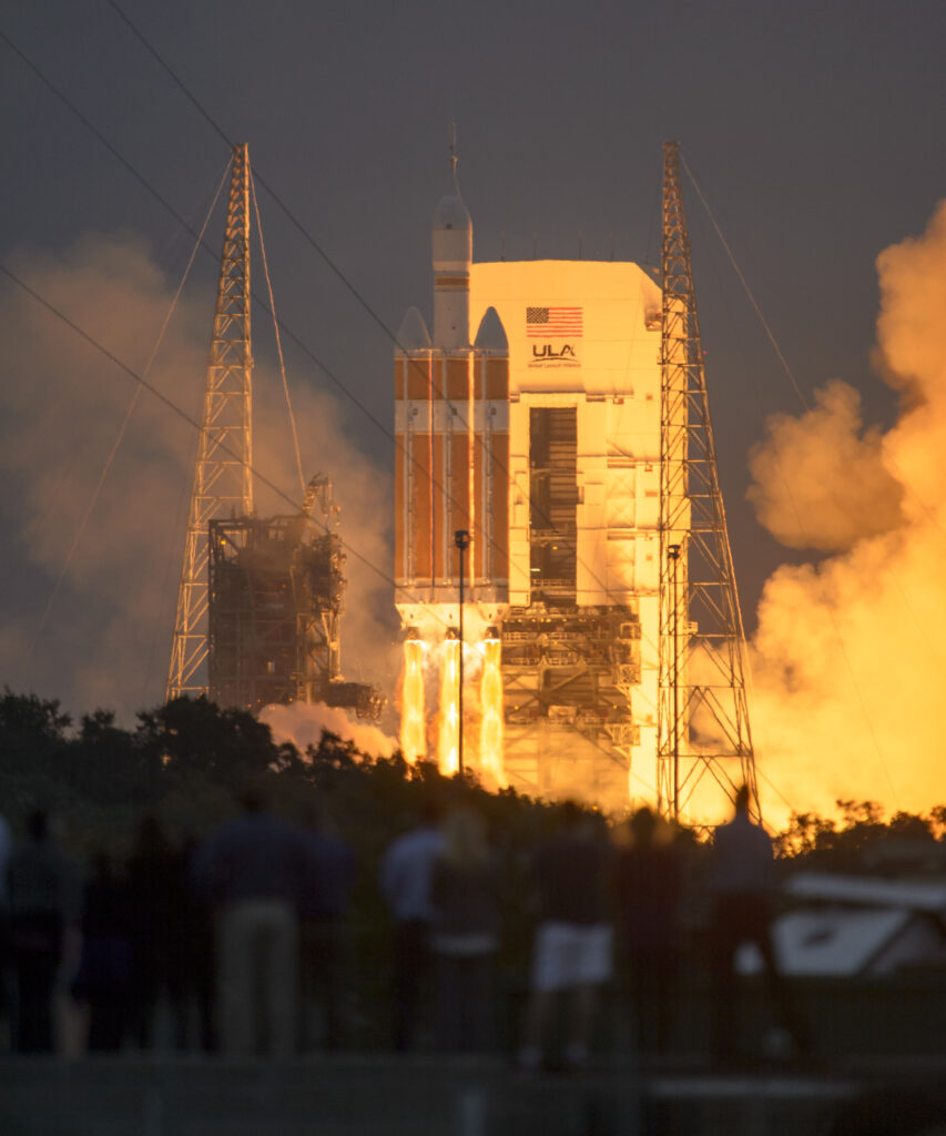 Orion Eft 1 2 Launch Dec 5 2014 201412050003hq.jpg