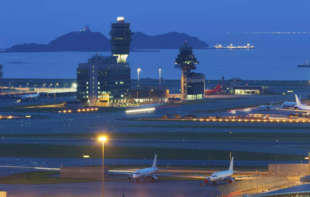 Hong Kong Airport Makes History Raising Usd 7 Billion In Bonds Issue.jpg