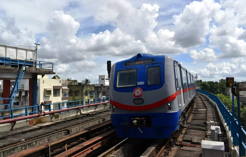 Kolkata Metro To Launch Inr 10 Surcharge For Night Services On Blue Line From 2025.jpg