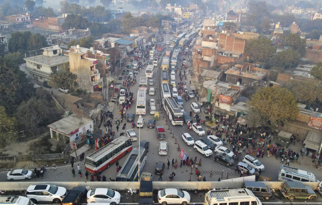 Avoid Travelling Towards Prayagraj For Couple Of Days Madhya Pradesh Cm.jpg