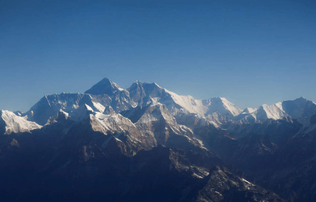 Nepal Hikes Everest Climbing Fee By A Third.jpg